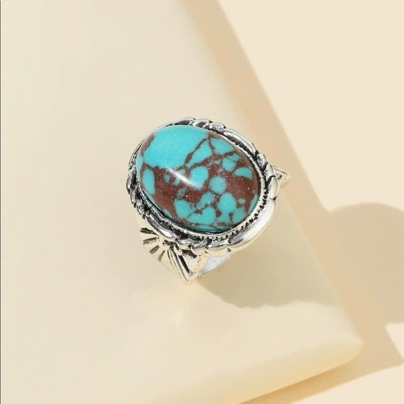 Bohemian Turquoise Stone Silver Ring - Picture 3 of 8